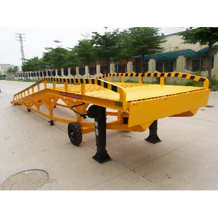 移動(dòng)登車臺(tái)